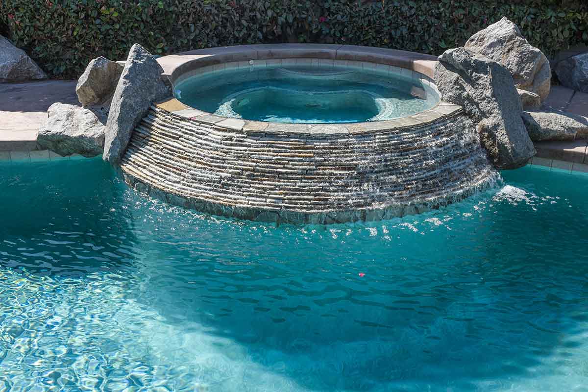 Should You Add a Spa to your Pool? Pros and Cons of Adding a Spa