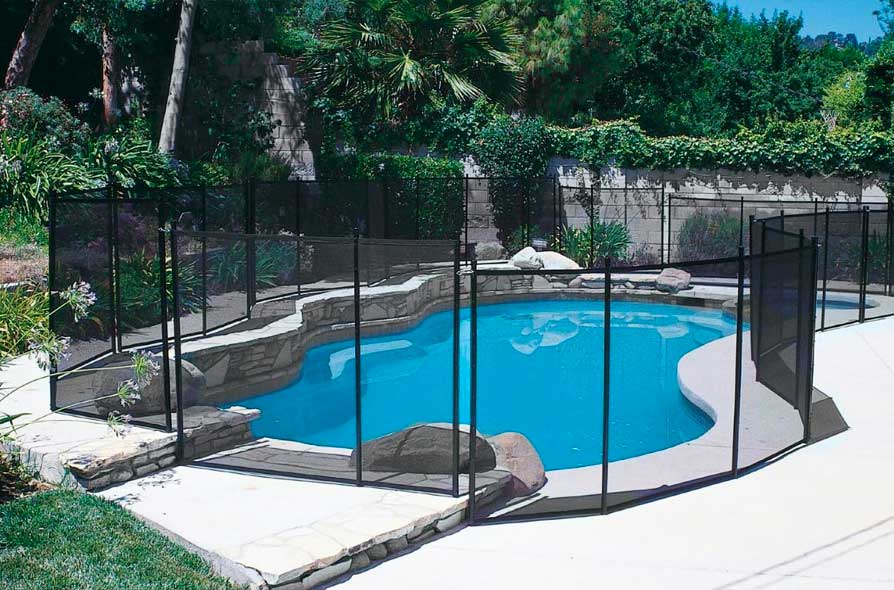 GLI PROTECT-A-POOL Fencing System - Gift For Pool Owners