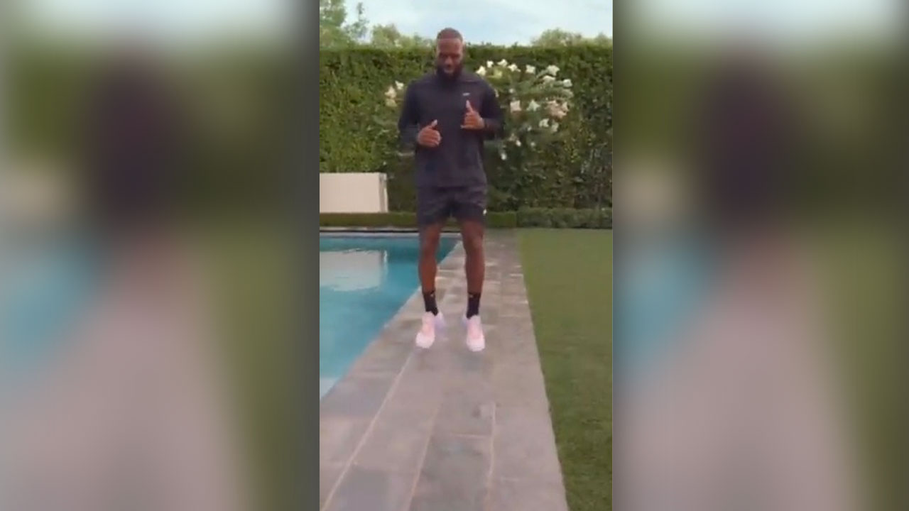 Lebron James Jumping Out Of Pool