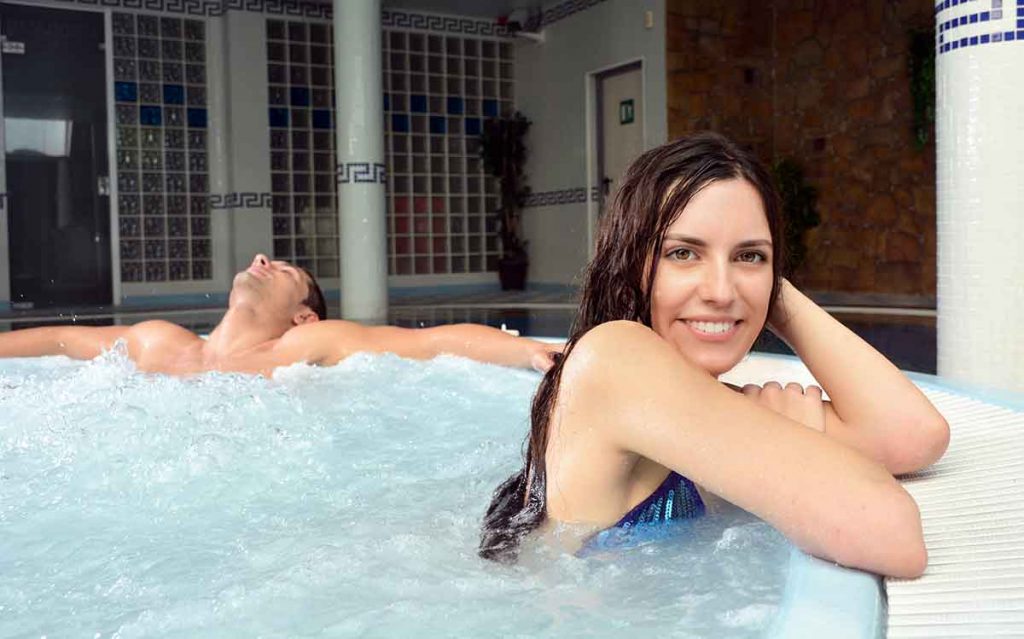 Spas vs Hot Tub? This is the question many home owners ultimately will ask themselves at some point.