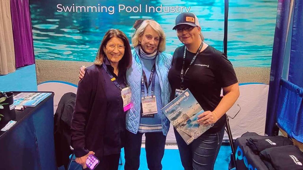 Left to Right: Teri Wiltshire (MPG), Carol Gigliotti & Marianne Trusty (Pool Magazine)